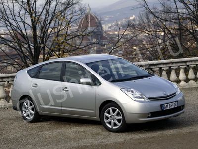 Купить глушитель, катализатор, пламегаситель Toyota Prius NHW20 в Москве